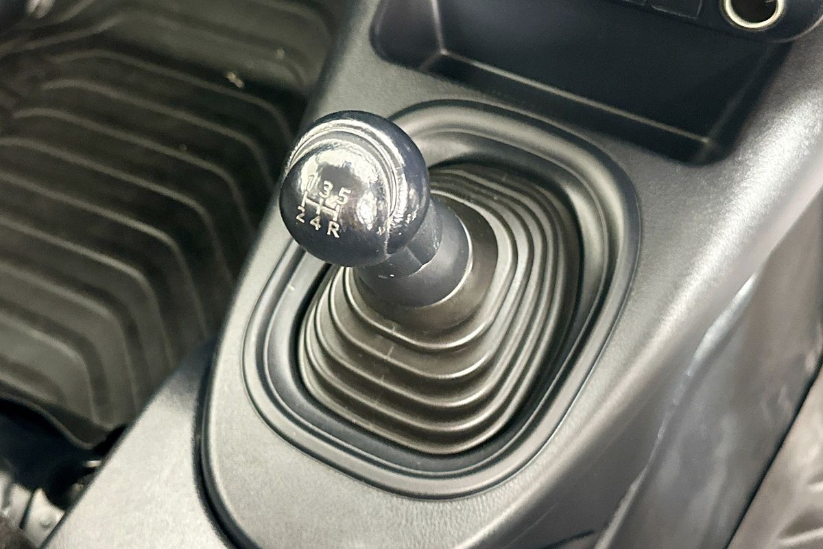 2020 Toyota HILUX WORKMATE TGN121R MY19 UPGRADE REAR WHEEL DRIVE