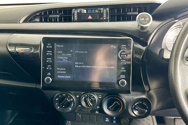 2021 Toyota HILUX SR (4x4) GUN126R FACELIFT 4X4