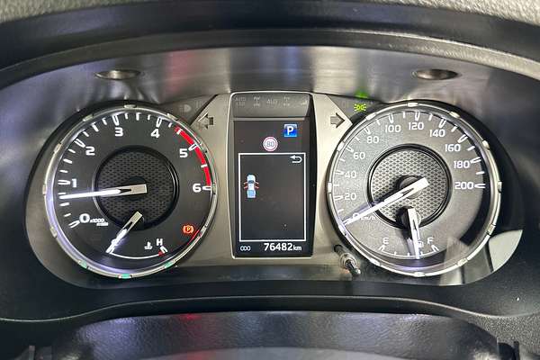 2021 Toyota HILUX SR5 (4x4) GUN126R FACELIFT 4X4