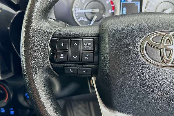 2021 Toyota Hilux SR GUN126R 4X4