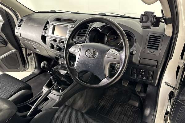 2015 Toyota Hilux SR KUN26R 4X4
