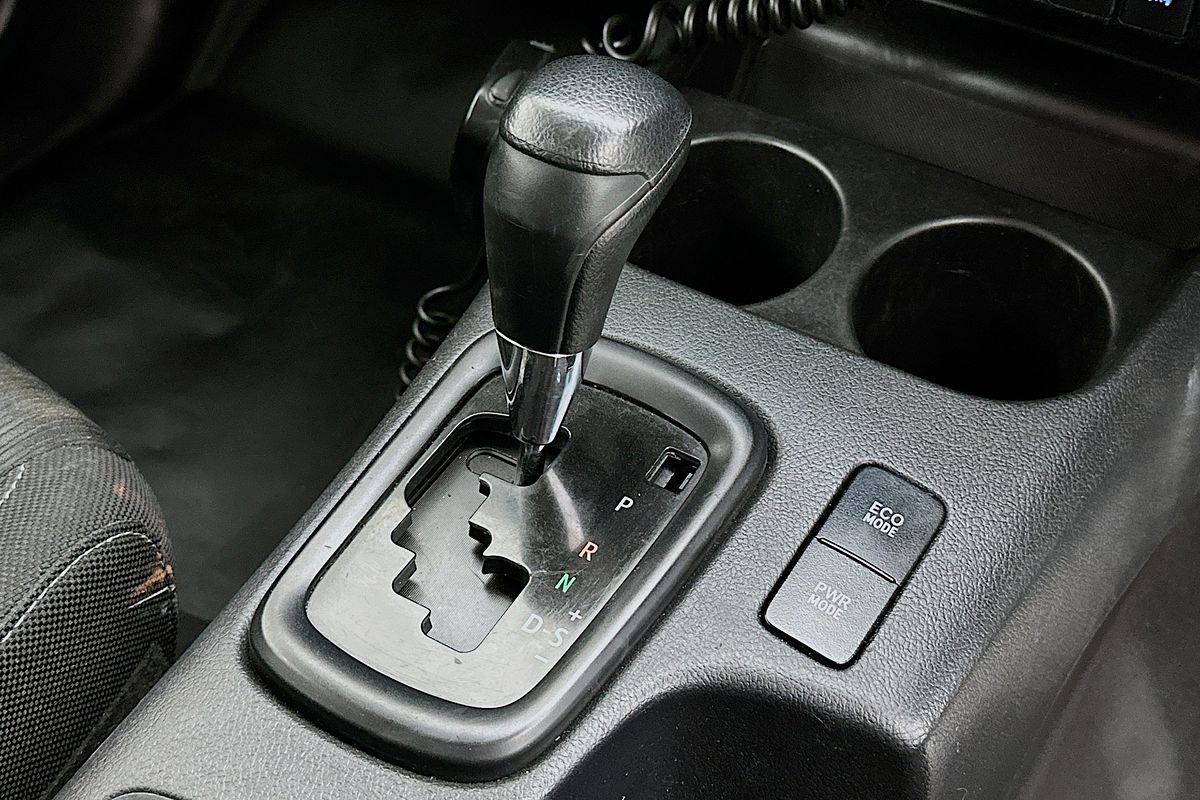 2019 Toyota HILUX SR (4x4) GUN126R MY19 4X4