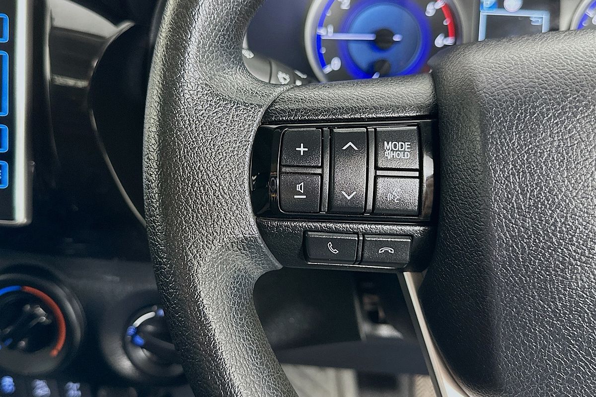 2020 Toyota HILUX SR (4x4) GUN126R MY19 UPGRADE 4X4