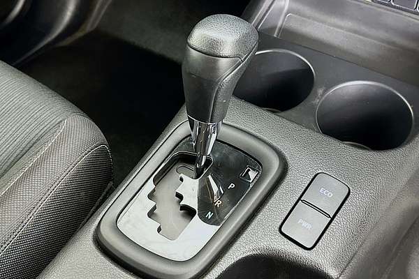 2024 Toyota HILUX SR (4x4) GUN126R 4X4