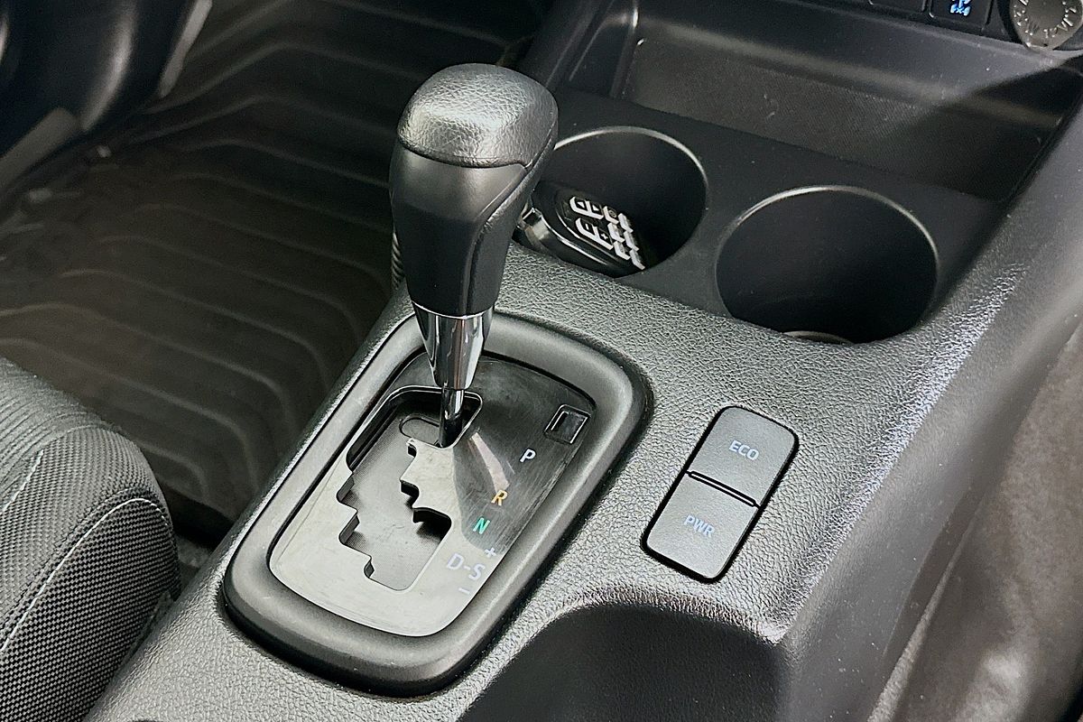 2023 Toyota HILUX SR (4x4) GUN126R 4X4