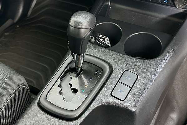 2023 Toyota HILUX SR (4x4) GUN126R 4X4