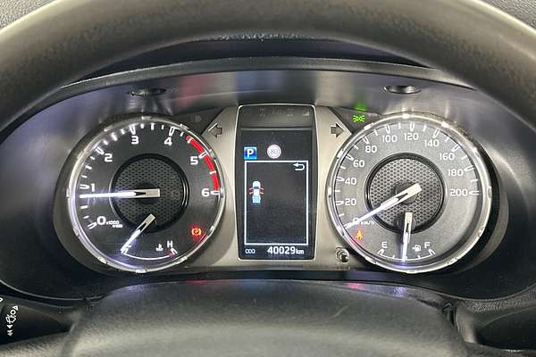 2021 Toyota HILUX SR (4x4) GUN126R FACELIFT 4X4