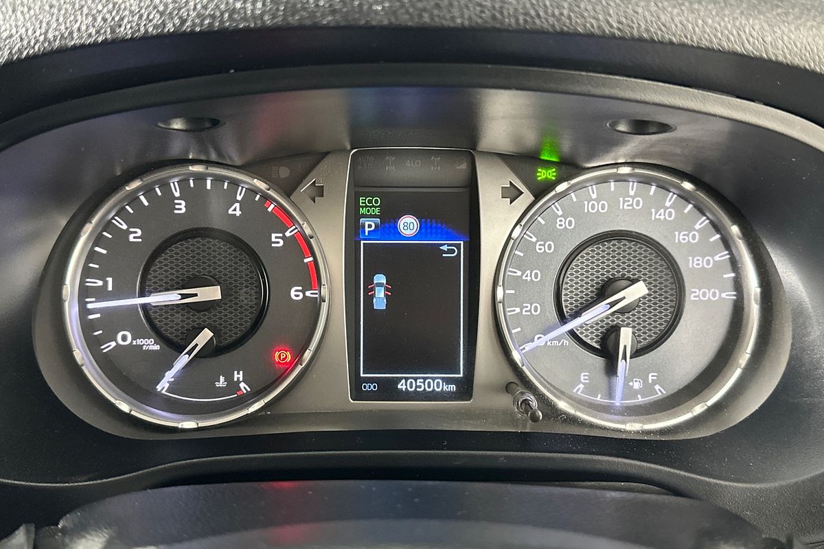 2021 Toyota HILUX SR (4x4) GUN126R FACELIFT 4X4