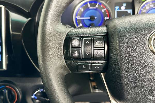 2020 Toyota HILUX SR (4x4) GUN126R MY19 UPGRADE 4X4