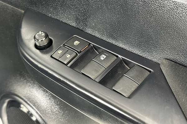 2022 Toyota HILUX SR (4x4) GUN126R 4X4