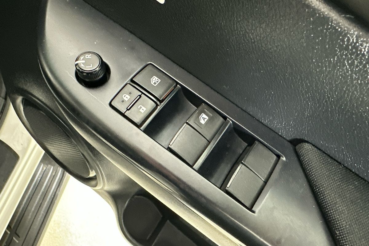 2022 Toyota HILUX SR (4x4) GUN126R 4X4