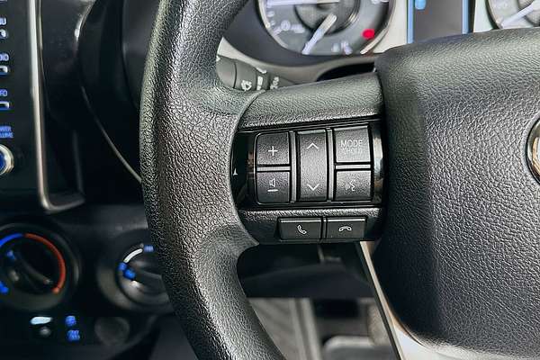 2023 Toyota HILUX SR (4x4) GUN126R 4X4
