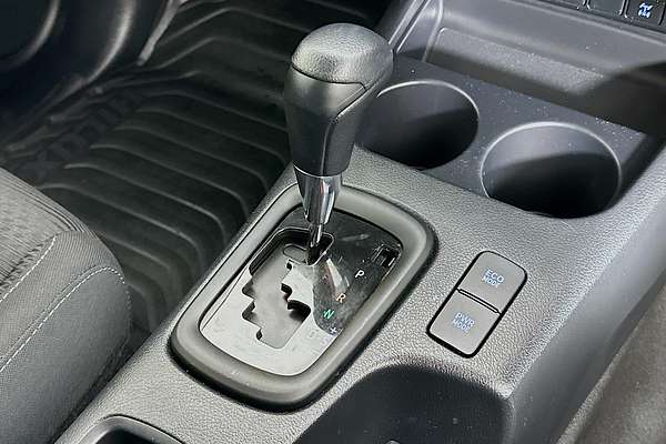 2021 Toyota HILUX SR (4x4) GUN126R 4X4