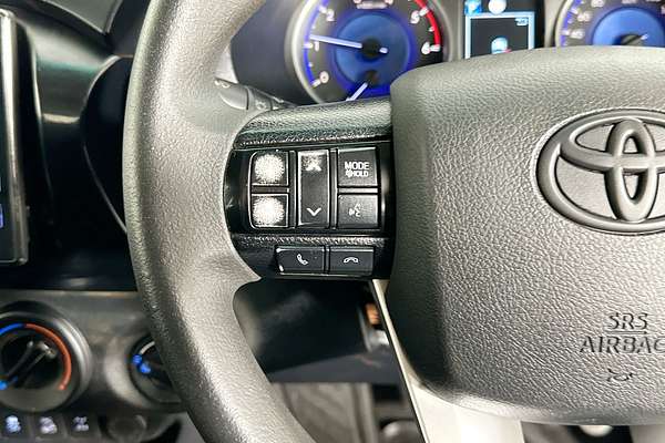 2020 Toyota HILUX SR (4x4) GUN126R MY19 UPGRADE 4X4