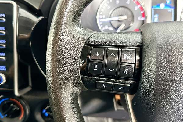 2022 Toyota HILUX SR (4x4) GUN126R 4X4