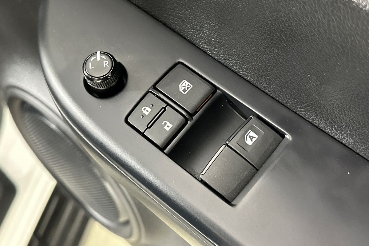2022 Toyota HILUX SR (4x4) GUN126R 4X4