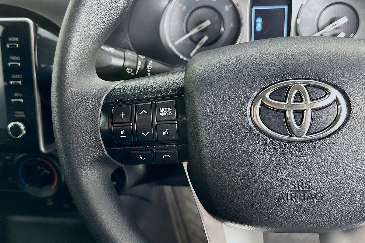 2021 Toyota HILUX SR (4x4) GUN126R 4X4
