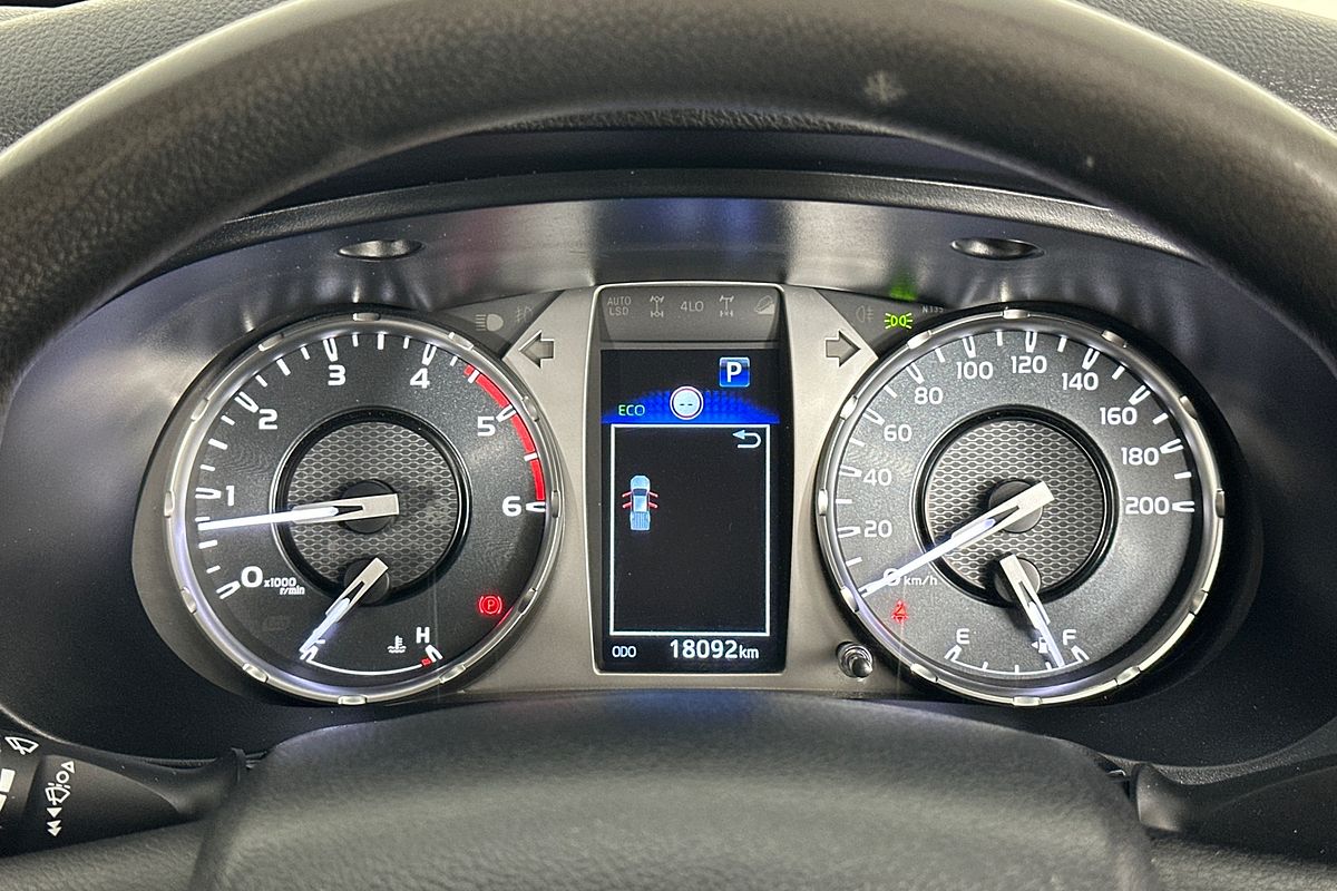 2022 Toyota HILUX SR (4x4) GUN126R 4X4