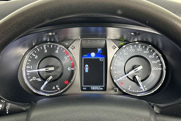 2022 Toyota HILUX SR (4x4) GUN126R 4X4