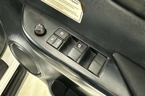2021 Toyota HILUX SR (4x4) GUN126R 4X4