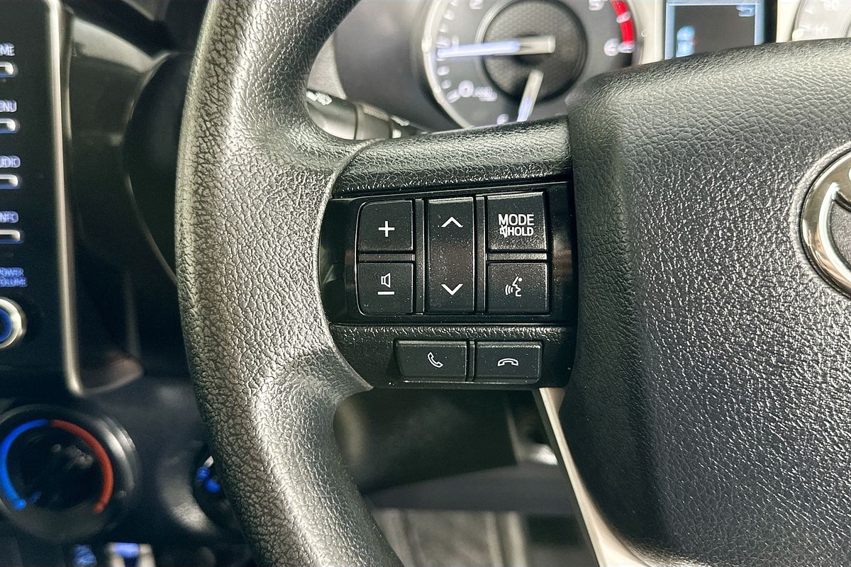 2021 Toyota HILUX SR (4x4) GUN126R 4X4