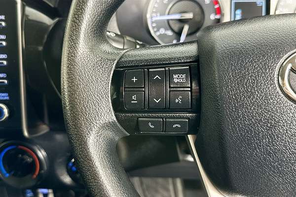 2021 Toyota HILUX SR (4x4) GUN126R 4X4