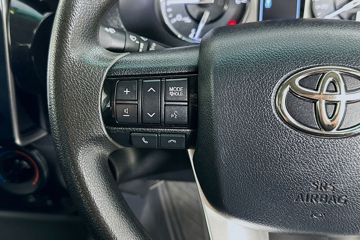 2022 Toyota HILUX SR (4x4) GUN126R 4X4