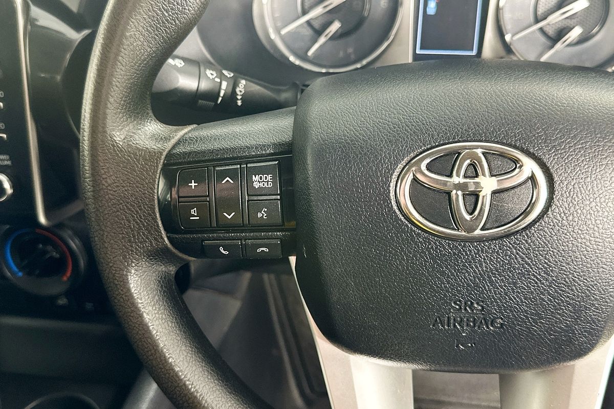 2022 Toyota HILUX SR (4x4) GUN126R 4X4