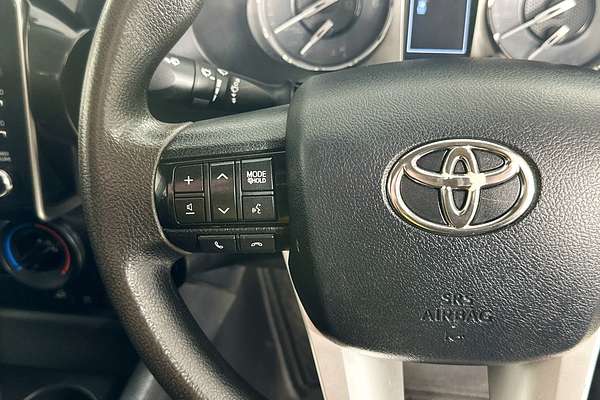 2022 Toyota HILUX SR (4x4) GUN126R 4X4