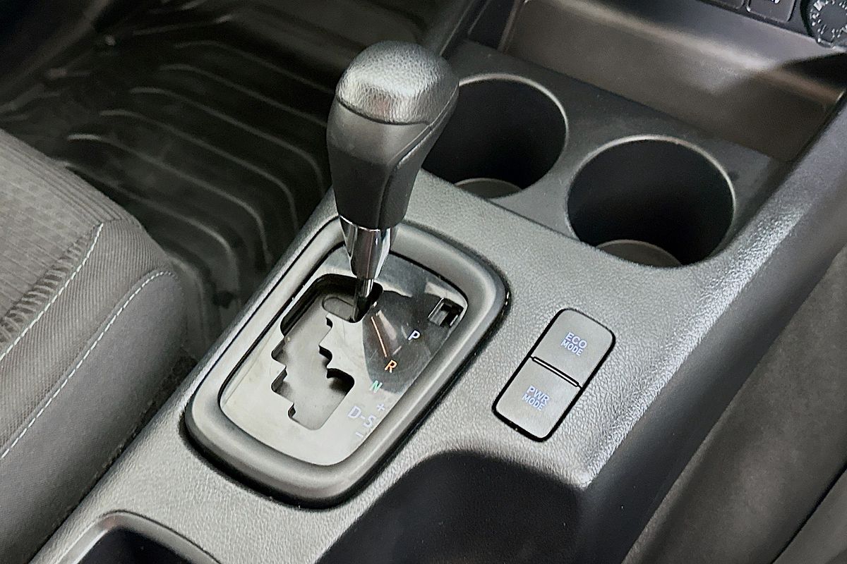 2018 Toyota Hilux SR (4x4) GUN126R MY17 4X4