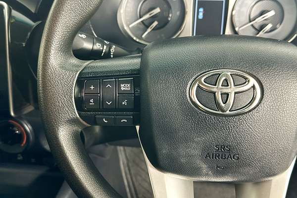 2022 Toyota HILUX SR (4x4) GUN126R 4X4