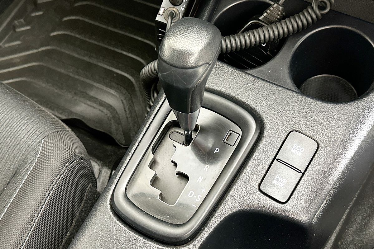 2021 Toyota HILUX SR (4x4) GUN126R 4X4