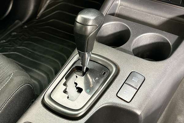 2020 Toyota HILUX SR (4x4) GUN126R MY19 UPGRADE 4X4