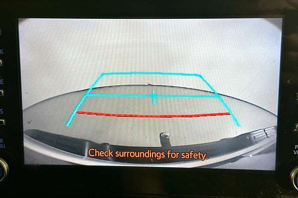 2021 Toyota HILUX SR5 (4x4) GUN126R 4X4