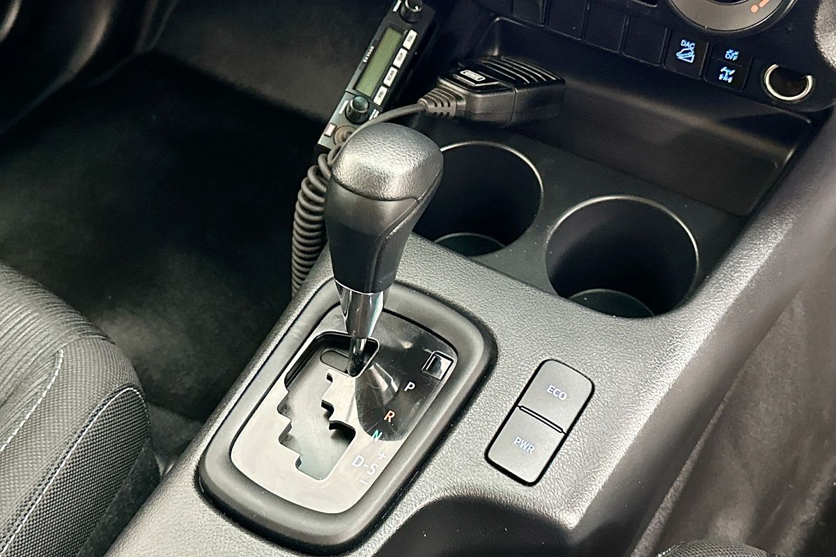 2022 Toyota HILUX SR (4x4) GUN126R 4X4