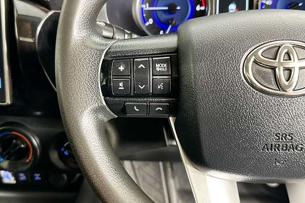 2020 Toyota HILUX SR (4x4) GUN126R MY19 UPGRADE 4X4