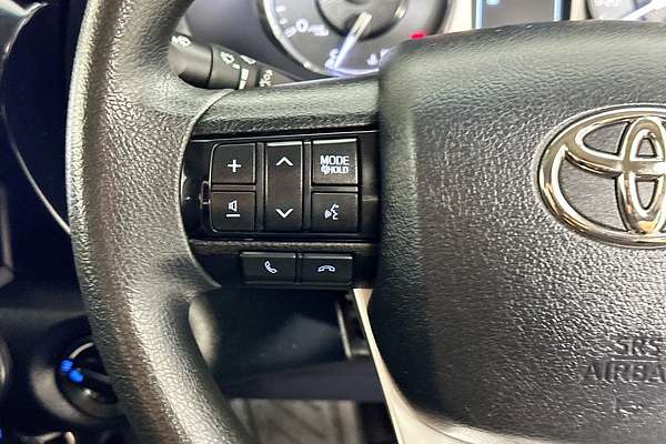 2022 Toyota HILUX SR (4x4) GUN126R 4X4