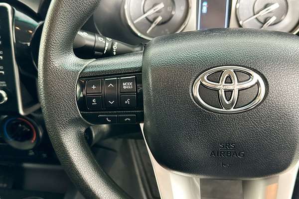 2022 Toyota HILUX SR (4x4) GUN126R 4X4