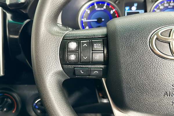 2020 Toyota HILUX SR (4x4) GUN126R MY19 UPGRADE 4X4