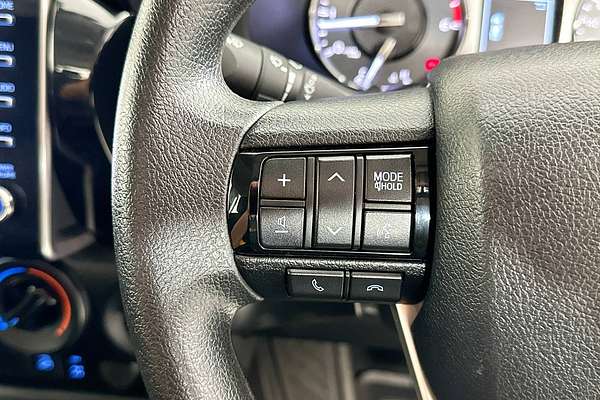 2024 Toyota HILUX SR (4x4) GUN126R 4X4