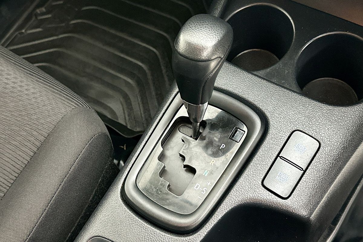 2020 Toyota HILUX SR (4x4) GUN126R MY19 UPGRADE 4X4