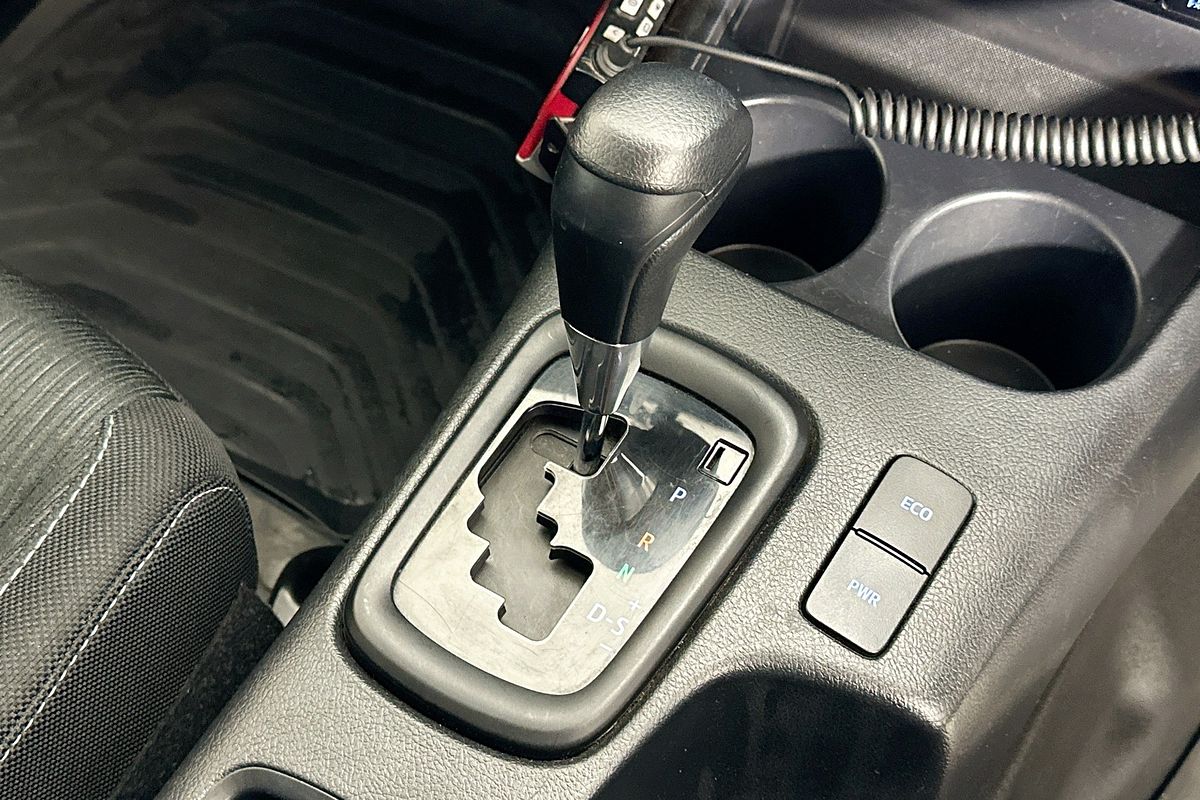 2023 Toyota HILUX SR (4x4) GUN126R 4X4