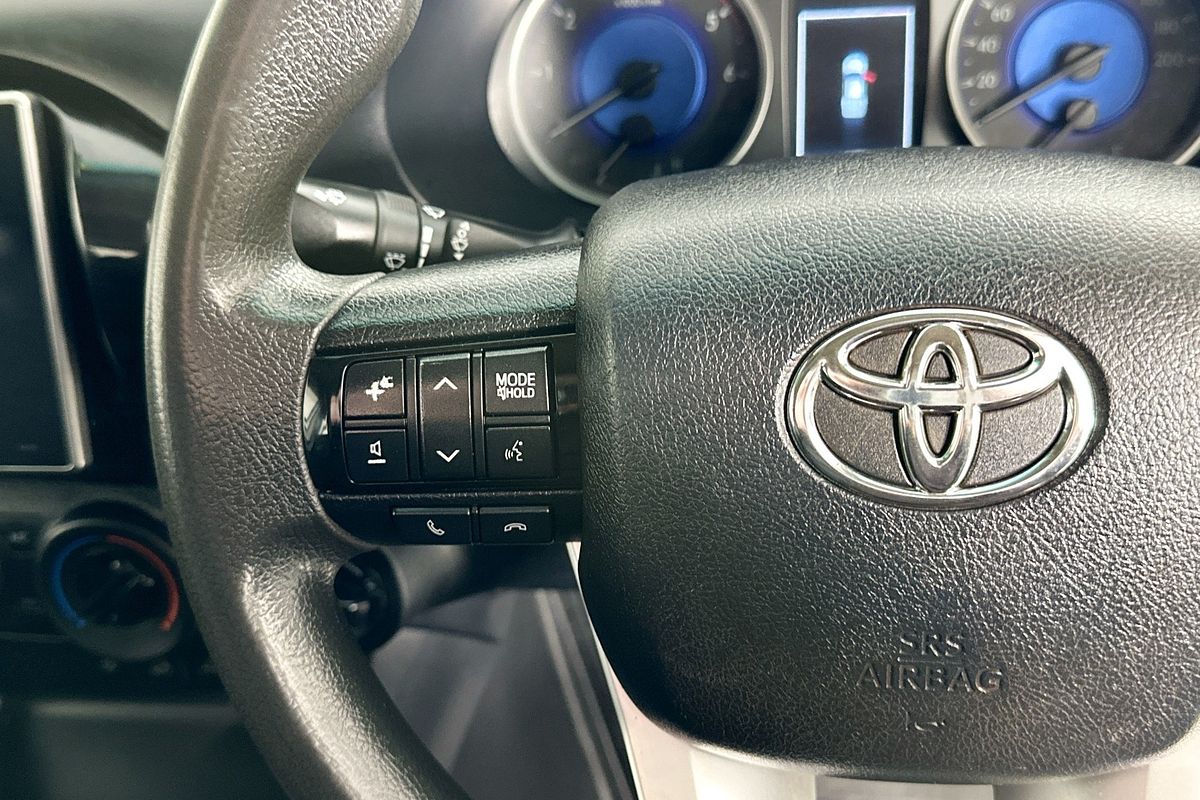 2020 Toyota HILUX SR (4x4) GUN126R MY19 UPGRADE 4X4