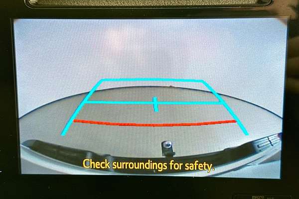 2018 Toyota HILUX SR5 (4x4) GUN126R MY17 4X4