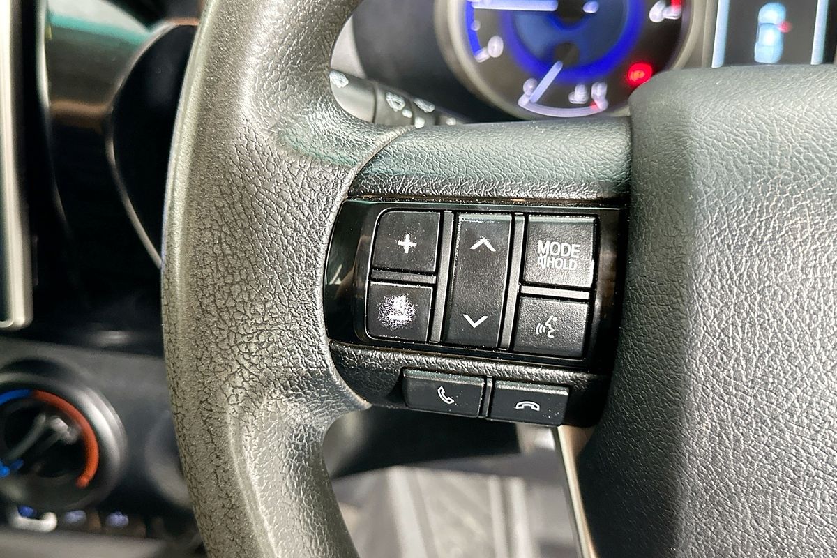 2020 Toyota HILUX SR (4x4) GUN126R MY19 UPGRADE 4X4