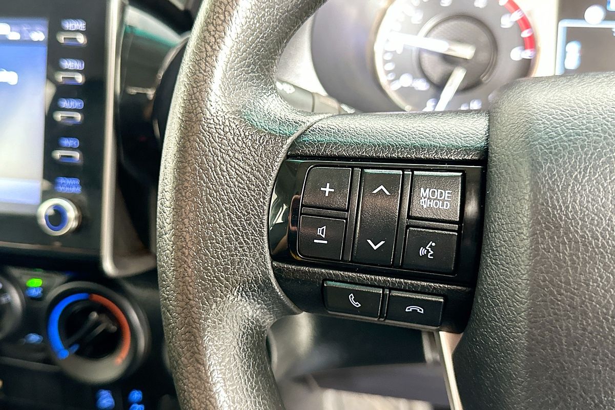 2022 Toyota HILUX SR (4x4) GUN126R 4X4