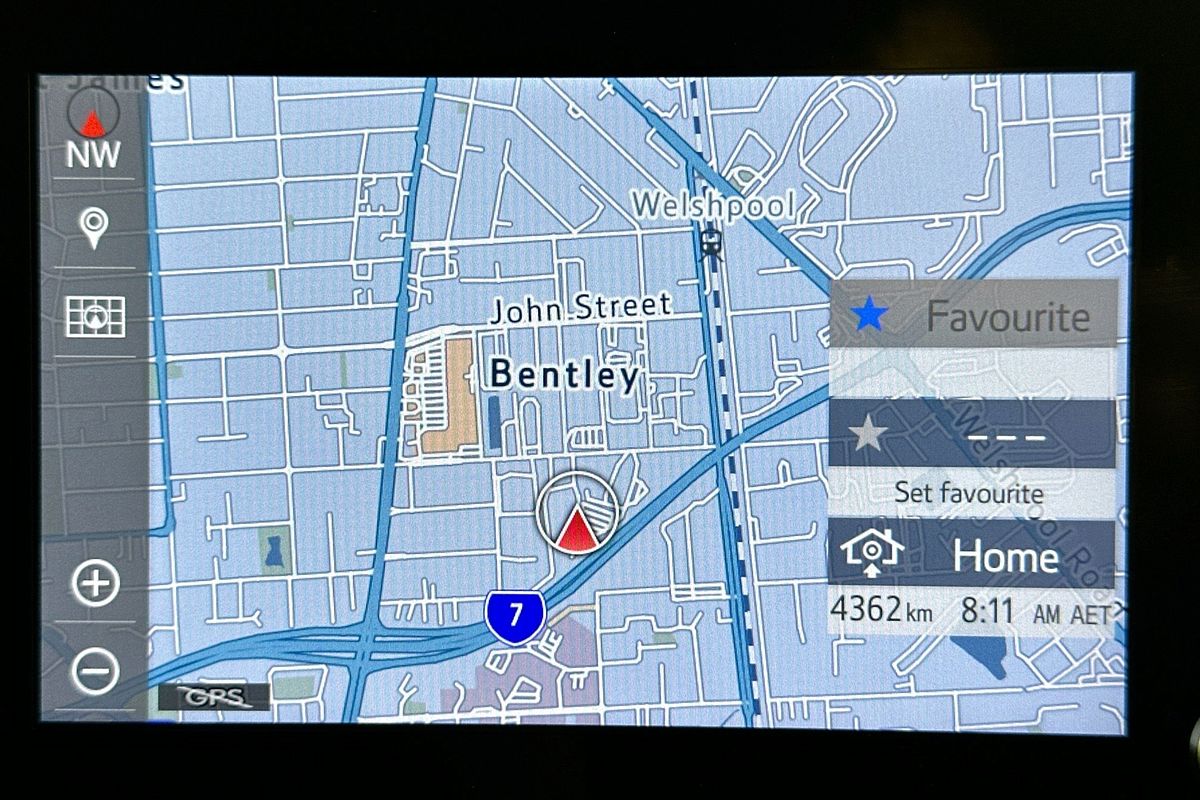 2022 Toyota HILUX SR5 (4x4) GUN126R 4X4