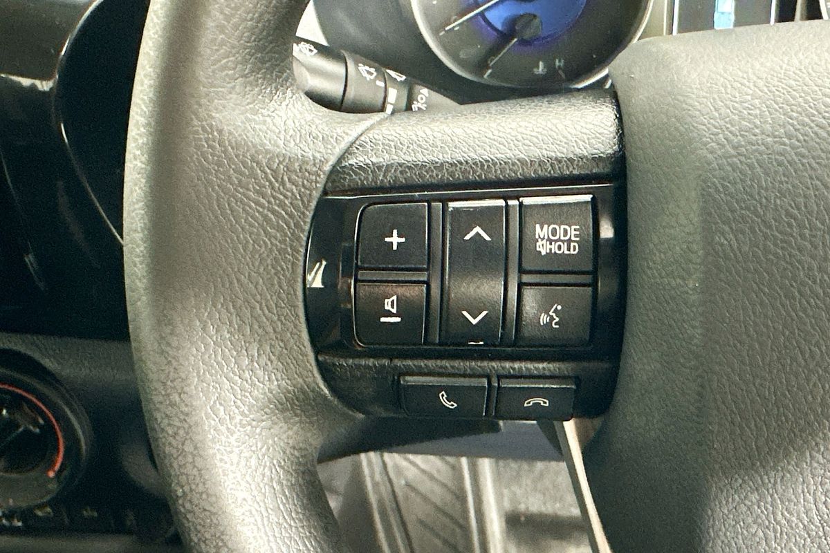 2020 Toyota HILUX SR (4x4) GUN126R MY19 UPGRADE 4X4