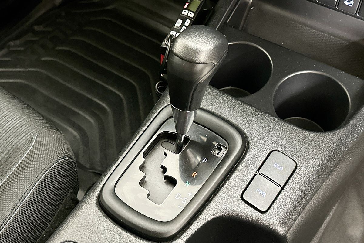 2022 Toyota HILUX SR (4x4) GUN126R 4X4