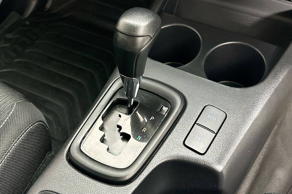 2022 Toyota HILUX SR (4x4) GUN126R 4X4